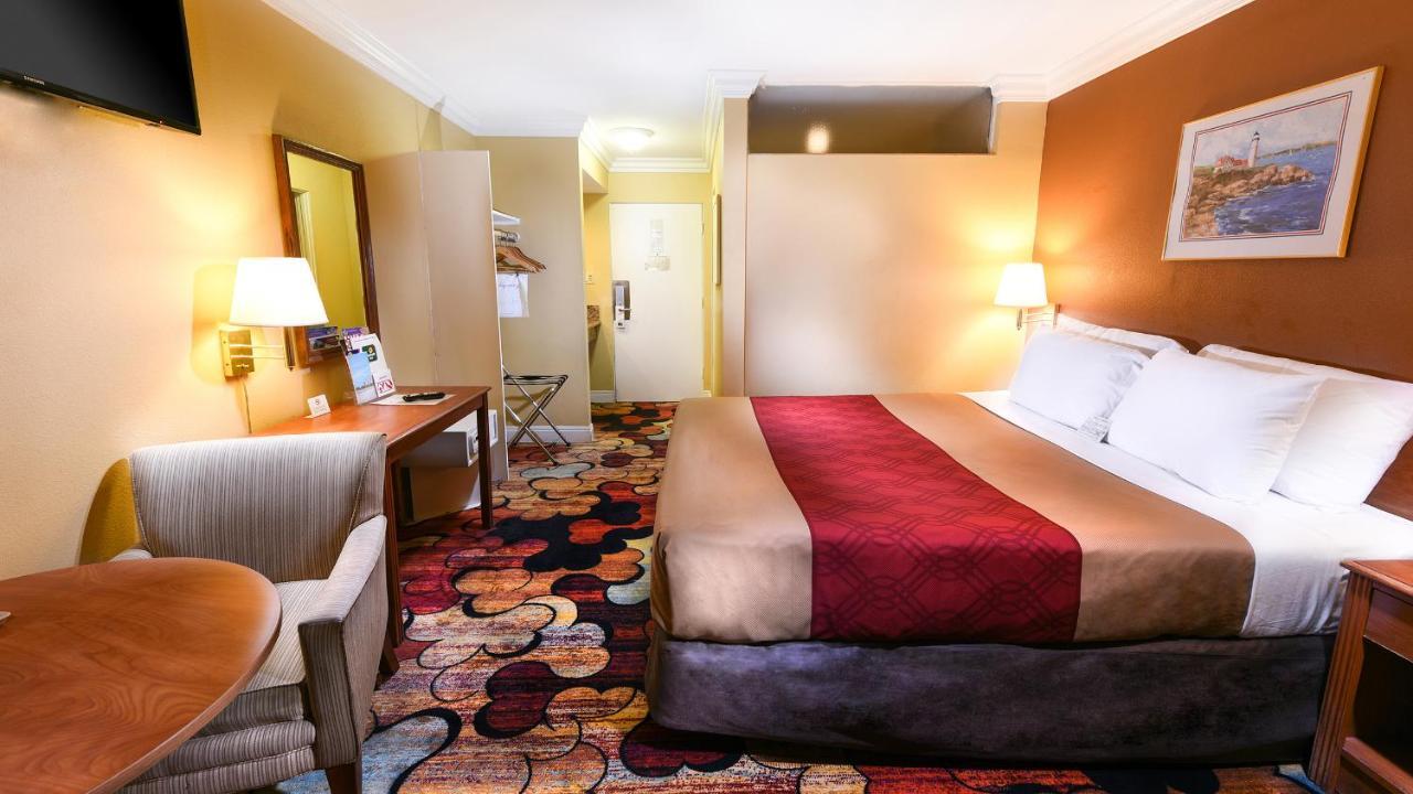 Vagabond Inn Лонг Бич Экстерьер фото