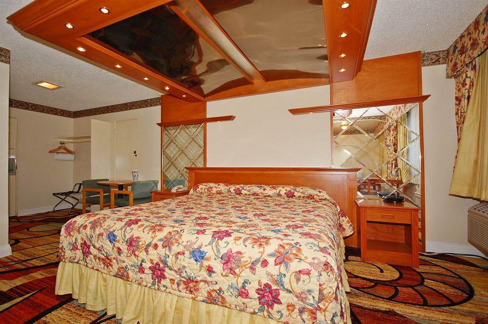 Vagabond Inn Лонг Бич Экстерьер фото